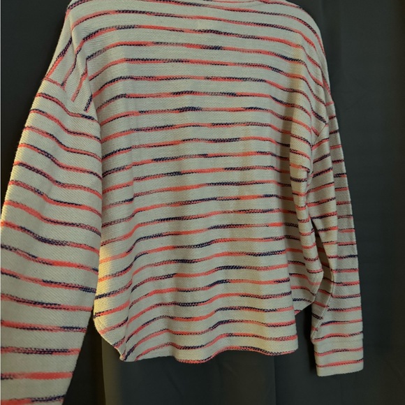 Sweater - Picture 2 of 3